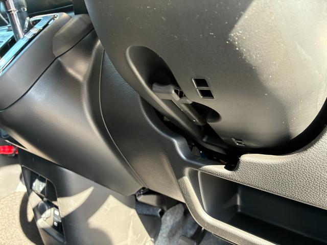 ハスラー タフワイルドターボ 3型 前後衝突被害軽減B アイドリングS オートライト プッシュスタート シートヒーター オートエアコン スズキセーフティーサポート アイドリングストップ 横滑り防止機能 衝突安全ボディ 盗難防止システム(24枚目)
