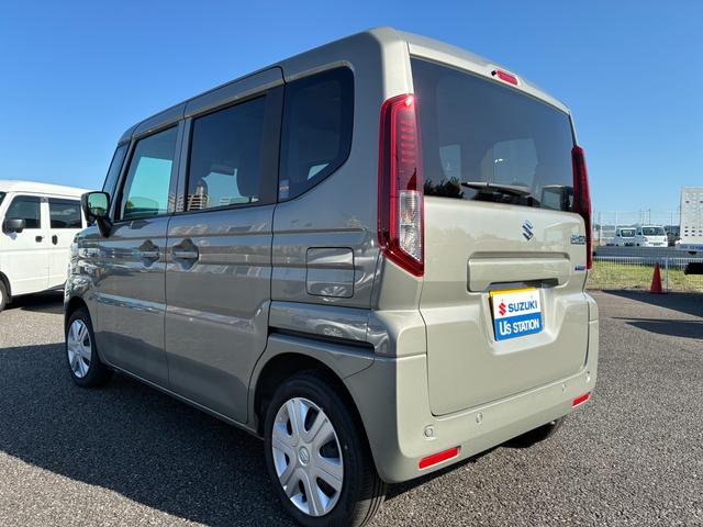 スペーシア HYBRID X 前後衝突被害軽減ブレーキ 両側PSD オートライト スライドドア プッシュスタート シートヒーター オートエアコン スズキセーフティーサポート アイドリングストップ 横滑り防止機能 衝突安全ボディ 盗難防止システム(7枚目)