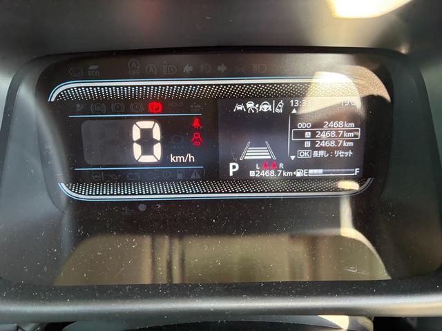 スペーシア HYBRID X 前後衝突被害軽減ブレーキ 両側PSD オートライト スライドドア プッシュスタート シートヒーター オートエアコン スズキセーフティーサポート アイドリングストップ 横滑り防止機能 衝突安全ボディ 盗難防止システム(17枚目)