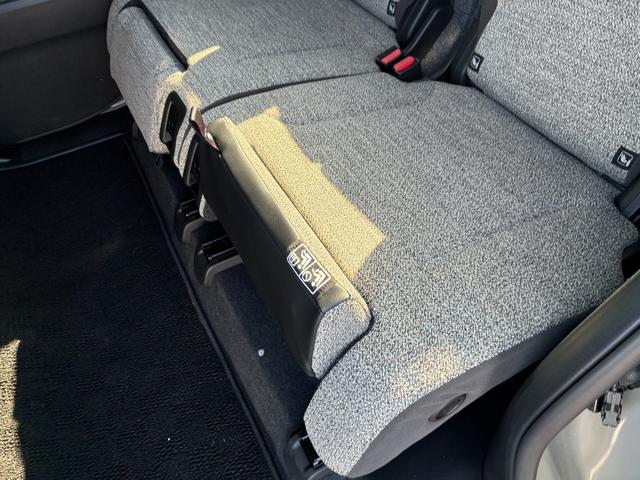 スペーシア HYBRID X 前後衝突被害軽減ブレーキ 両側PSD オートライト スライドドア プッシュスタート シートヒーター オートエアコン スズキセーフティーサポート アイドリングストップ 横滑り防止機能 衝突安全ボディ 盗難防止システム(44枚目)