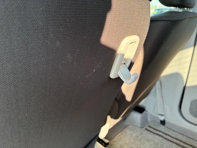 アルトラパン Ｆリミテッド　ナビ　バックカメラ　Ｂｌｕｅｔｏｏｔｈ　ＥＴＣ　バックカメラ　オートライト　Ｂｌｕｅｔｏｏｔｈ　純正ナビ　プッシュスタート　シートヒーター　オートエアコン　スズキセーフティーサポート　アイドリングストップ　横滑り防止機能　衝突安全ボディ　ドラレコ（41枚目）