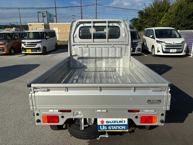 キャリイトラック ＫＣエアコン・パワステ　７型　衝突被害軽減Ｂ　アイドリングＳ　オートライト　スズキセーフティーサポート　アイドリングストップ　横滑り防止機能　衝突安全ボディ　キーレスエントリー　４ＷＤ（6枚目）