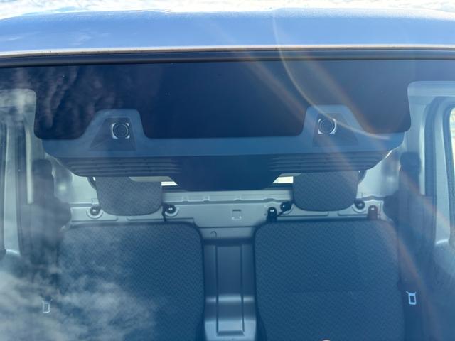 キャリイトラック ＫＣエアコン・パワステ　７型　衝突被害軽減Ｂ　アイドリングＳ　オートライト　スズキセーフティーサポート　アイドリングストップ　横滑り防止機能　衝突安全ボディ　キーレスエントリー　４ＷＤ（9枚目）