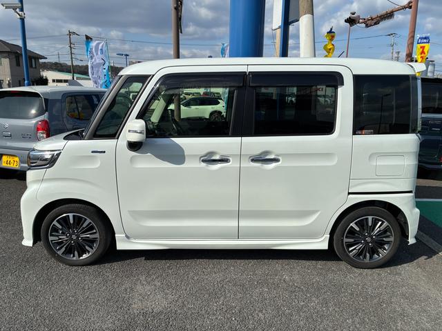 スペーシアカスタム カスタム　ＨＹＢＲＩＤ　ＸＳ　３型　純正ナビ　全方位カメラ　ドライブレコーダー　バックカメラ　オートライト　Ｂｌｕｅｔｏｏｔｈ　スライドドア　純正ナビ　プッシュスタート　シートヒーター　オートエアコン　ＥＴＣ　スズキセーフティーサポート　アイドリングストップ（8枚目）