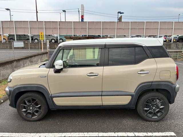 クロスビー ＨＹＢＲＩＤ　ＭＺ　ＭＮ７１Ｓ　ナビ　全方位カメラ　ＥＴＣ　バックカメラ　オートライト　Ｂｌｕｅｔｏｏｔｈ　純正ナビ　プッシュスタート　シートヒーター　オートエアコン　スズキセーフティーサポート　ＥＴＣ　アイドリングストップ　横滑り防止機能　衝突安全ボディ（8枚目）