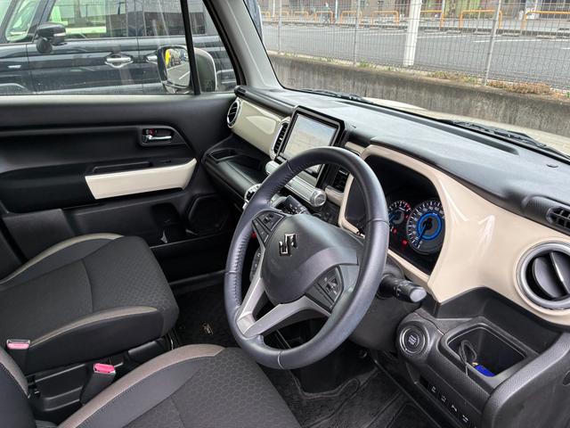 クロスビー ＨＹＢＲＩＤ　ＭＺ　ＭＮ７１Ｓ　ナビ　全方位カメラ　ＥＴＣ　バックカメラ　オートライト　Ｂｌｕｅｔｏｏｔｈ　純正ナビ　プッシュスタート　シートヒーター　オートエアコン　スズキセーフティーサポート　ＥＴＣ　アイドリングストップ　横滑り防止機能　衝突安全ボディ（14枚目）