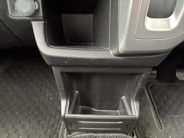 クロスビー ＨＹＢＲＩＤ　ＭＺ　ＭＮ７１Ｓ　ナビ　全方位カメラ　ＥＴＣ　バックカメラ　オートライト　Ｂｌｕｅｔｏｏｔｈ　純正ナビ　プッシュスタート　シートヒーター　オートエアコン　スズキセーフティーサポート　ＥＴＣ　アイドリングストップ　横滑り防止機能　衝突安全ボディ（27枚目）