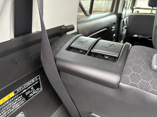 クロスビー ＨＹＢＲＩＤ　ＭＺ　ＭＮ７１Ｓ　ナビ　全方位カメラ　ＥＴＣ　バックカメラ　オートライト　Ｂｌｕｅｔｏｏｔｈ　純正ナビ　プッシュスタート　シートヒーター　オートエアコン　スズキセーフティーサポート　ＥＴＣ　アイドリングストップ　横滑り防止機能　衝突安全ボディ（41枚目）