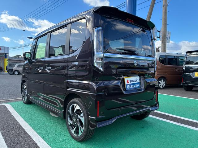 スペーシアカスタム カスタム　ＨＹＢＲＩＤ　ＸＳ　ナビ　全方位カメラ　両側ＰＳＤ　バックカメラ　オートライト　Ｂｌｕｅｔｏｏｔｈ　スライドドア　純正ナビ　プッシュスタート　シートヒーター　オートエアコン　スズキセーフティーサポート　アイドリングストップ　横滑り防止機能（7枚目）