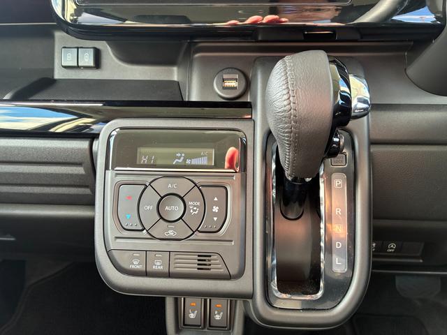 スペーシアカスタム カスタム　ＨＹＢＲＩＤ　ＸＳ　ナビ　全方位カメラ　両側ＰＳＤ　バックカメラ　オートライト　Ｂｌｕｅｔｏｏｔｈ　スライドドア　純正ナビ　プッシュスタート　シートヒーター　オートエアコン　スズキセーフティーサポート　アイドリングストップ　横滑り防止機能（25枚目）