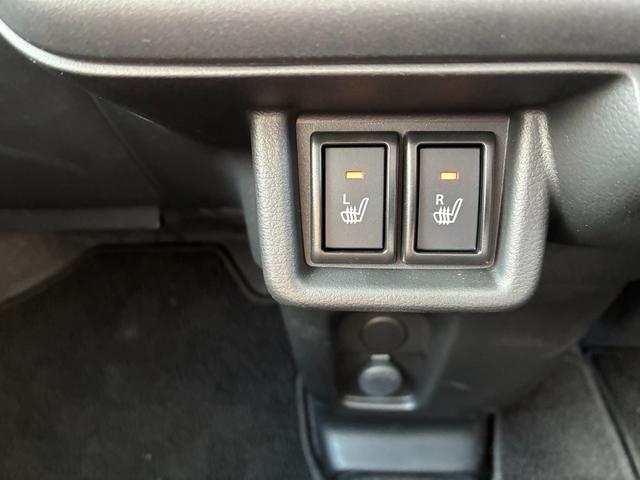 スペーシアカスタム カスタム　ＨＹＢＲＩＤ　ＸＳ　ナビ　全方位カメラ　両側ＰＳＤ　バックカメラ　オートライト　Ｂｌｕｅｔｏｏｔｈ　スライドドア　純正ナビ　プッシュスタート　シートヒーター　オートエアコン　スズキセーフティーサポート　アイドリングストップ　横滑り防止機能（26枚目）