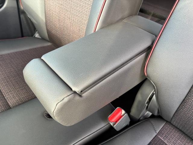 スペーシアカスタム カスタム　ＨＹＢＲＩＤ　ＸＳ　ナビ　全方位カメラ　両側ＰＳＤ　バックカメラ　オートライト　Ｂｌｕｅｔｏｏｔｈ　スライドドア　純正ナビ　プッシュスタート　シートヒーター　オートエアコン　スズキセーフティーサポート　アイドリングストップ　横滑り防止機能（38枚目）