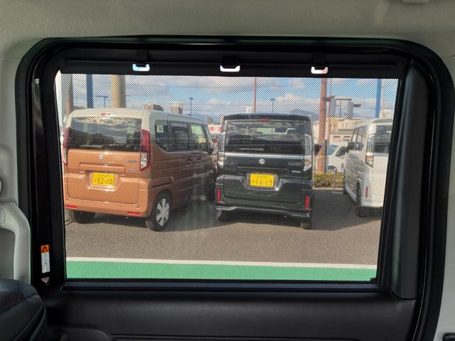 スペーシアカスタム カスタム　ＨＹＢＲＩＤ　ＸＳ　ナビ　全方位カメラ　両側ＰＳＤ　バックカメラ　オートライト　Ｂｌｕｅｔｏｏｔｈ　スライドドア　純正ナビ　プッシュスタート　シートヒーター　オートエアコン　スズキセーフティーサポート　アイドリングストップ　横滑り防止機能（45枚目）