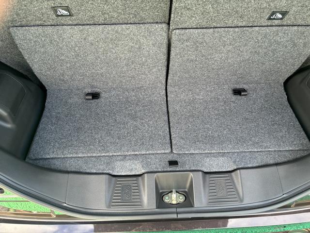 スペーシアカスタム カスタム　ＨＹＢＲＩＤ　ＸＳ　ナビ　全方位カメラ　両側ＰＳＤ　バックカメラ　オートライト　Ｂｌｕｅｔｏｏｔｈ　スライドドア　純正ナビ　プッシュスタート　シートヒーター　オートエアコン　スズキセーフティーサポート　アイドリングストップ　横滑り防止機能（50枚目）