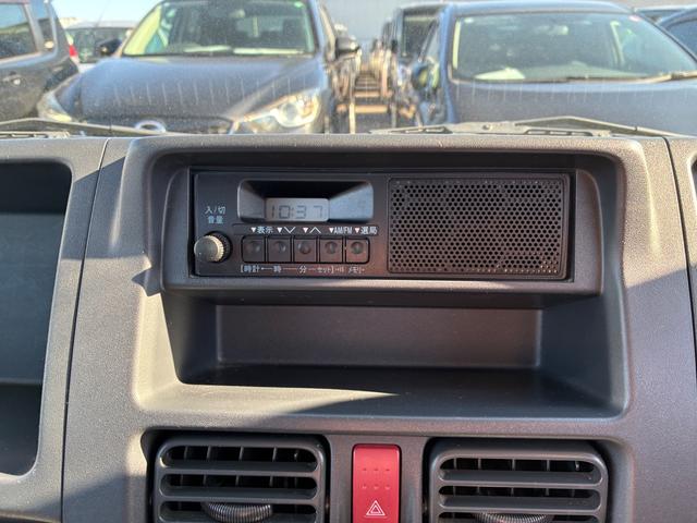 キャリイトラック ＫＣ　エアコン・パワステ　２型　５ＭＴ　パートタイム４ＷＤ　４ＷＤ　エアコン　パワステ　三方開（18枚目）