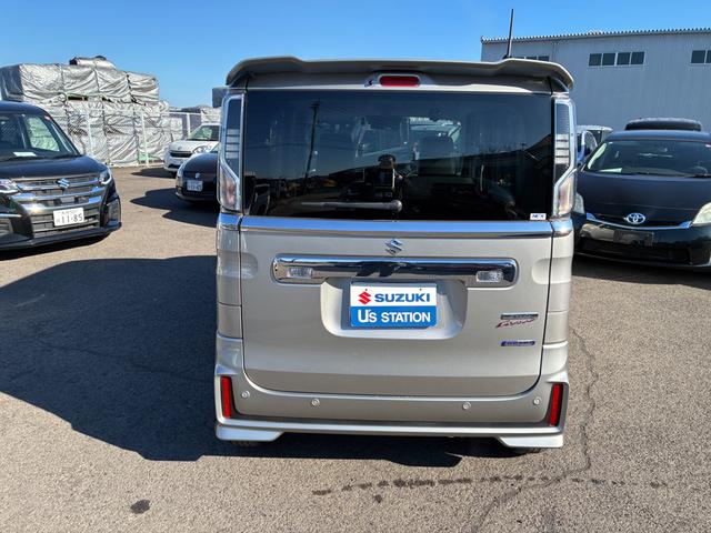 ���ɂ͂S�̒����g�Z���T�[�ŏ�Q���Ȃǂ�����Ɖ��ł��m�点���Ă���܂��I