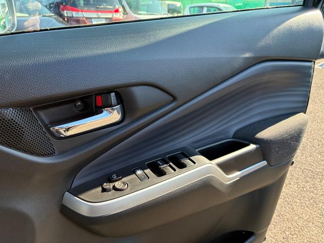 �m�d���i�[�~���[���p���[�E�B���h�[�X�C�b�`�n�������瑋�̑�����~���[�̊J���o���܂��恙