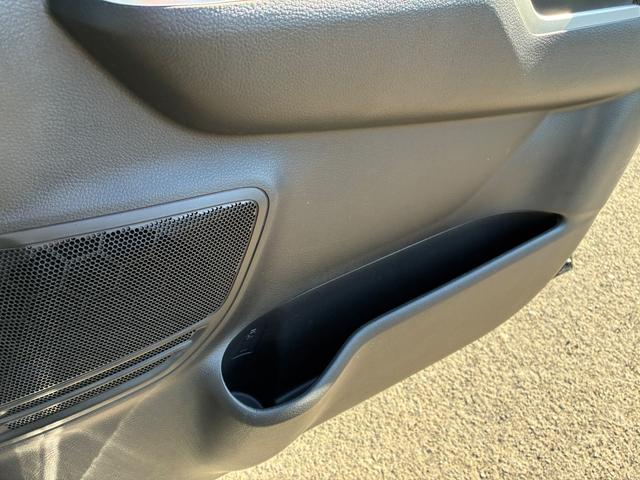 �h�A�ɂ��h�����N�z���_�[����