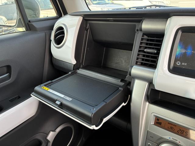 ���ʂȃ|�P�b�e���A