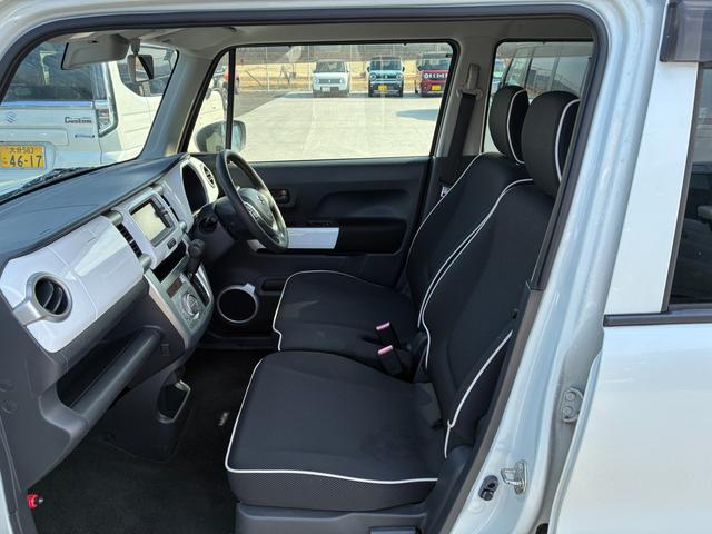 ����̖ڗ����ɂ��������F