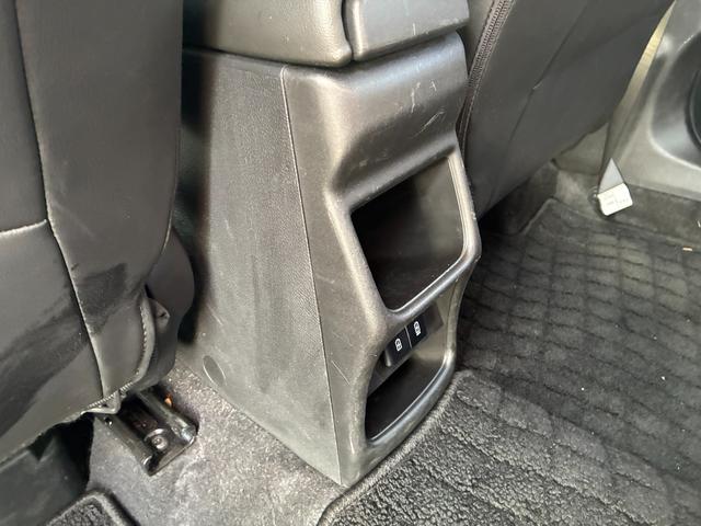 ���ʂȃ|�P�b�e���A