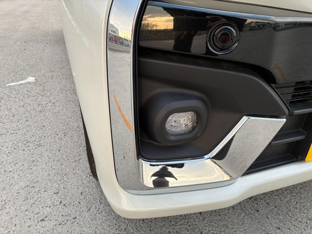 スペーシアカスタム カスタム HYBRID XS 純正ナビ 全方位C 両側PSD バックカメラ オートライト Bluetooth スライドドア 純正ナビ プッシュスタート シートヒーター オートエアコン スズキセーフティーサポート アイドリングストップ 横滑り防止機能(11枚目)