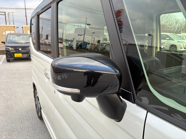 スペーシアカスタム カスタム HYBRID XS 純正ナビ 全方位C 両側PSD バックカメラ オートライト Bluetooth スライドドア 純正ナビ プッシュスタート シートヒーター オートエアコン スズキセーフティーサポート アイドリングストップ 横滑り防止機能(13枚目)