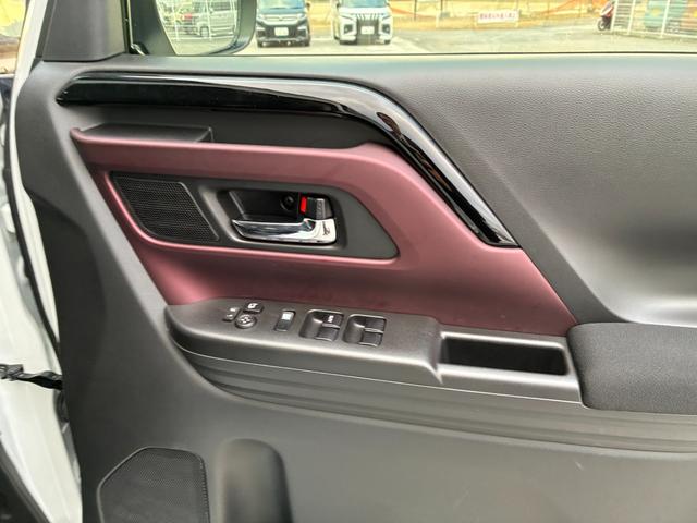 スペーシアカスタム カスタム HYBRID XS 純正ナビ 全方位C 両側PSD バックカメラ オートライト Bluetooth スライドドア 純正ナビ プッシュスタート シートヒーター オートエアコン スズキセーフティーサポート アイドリングストップ 横滑り防止機能(15枚目)