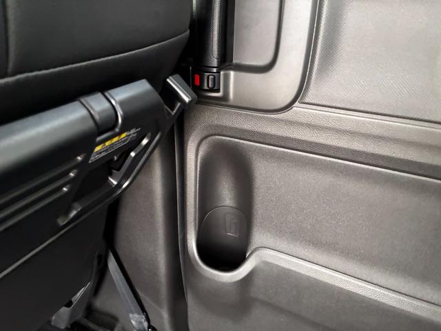 スペーシアカスタム カスタム HYBRID XS 純正ナビ 全方位C 両側PSD バックカメラ オートライト Bluetooth スライドドア 純正ナビ プッシュスタート シートヒーター オートエアコン スズキセーフティーサポート アイドリングストップ 横滑り防止機能(45枚目)