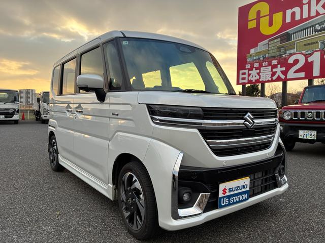 スペーシアカスタム カスタム HYBRID XS 純正ナビ 全方位C 両側PSD バックカメラ オートライト Bluetooth 純正ナビ スライドドア プッシュスタート シートヒーター オートエアコン スズキセーフティーサポート アイドリングストップ 横滑り防止機能(3枚目)