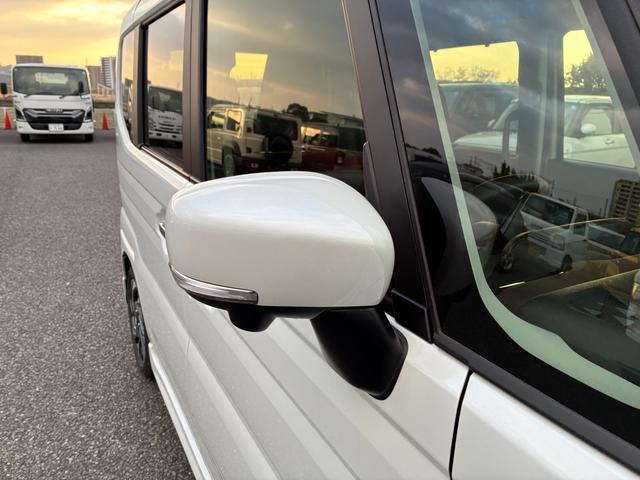 スペーシアカスタム カスタム HYBRID XS 純正ナビ 全方位C 両側PSD バックカメラ オートライト Bluetooth 純正ナビ スライドドア プッシュスタート シートヒーター オートエアコン スズキセーフティーサポート アイドリングストップ 横滑り防止機能(13枚目)