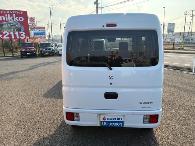 エブリイ PC 6型 前後衝突被害軽減ブレーキ 横滑り防止装置 オートライト スライドドア スズキセーフティーサポート アイドリングストップ 横滑り防止機能 衝突安全ボディ(6枚目)