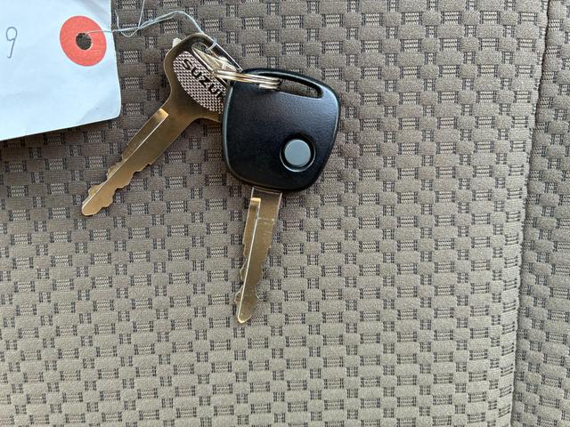 エブリイ PC 6型 前後衝突被害軽減ブレーキ 横滑り防止装置 オートライト スライドドア スズキセーフティーサポート アイドリングストップ 横滑り防止機能 衝突安全ボディ(29枚目)