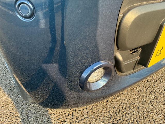 ワゴンRスマイル HYBRID X 3型 ナビ 全方位カメラ アダプティブCC バックカメラ オートライト Bluetooth スライドドア 純正ナビ プッシュスタート シートヒーター オートエアコン スズキセーフティーサポート アイドリングストップ 横滑り防止機能(11枚目)