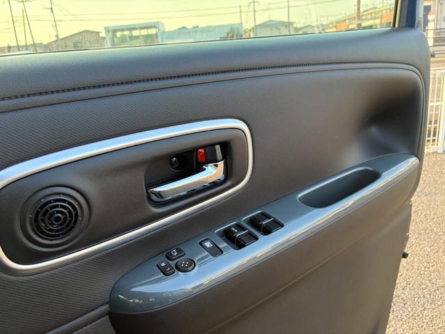 ワゴンRスマイル HYBRID X 3型 ナビ 全方位カメラ アダプティブCC バックカメラ オートライト Bluetooth スライドドア 純正ナビ プッシュスタート シートヒーター オートエアコン スズキセーフティーサポート アイドリングストップ 横滑り防止機能(15枚目)