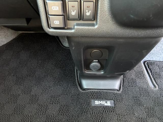 ワゴンRスマイル HYBRID X 3型 ナビ 全方位カメラ アダプティブCC バックカメラ オートライト Bluetooth スライドドア 純正ナビ プッシュスタート シートヒーター オートエアコン スズキセーフティーサポート アイドリングストップ 横滑り防止機能(25枚目)