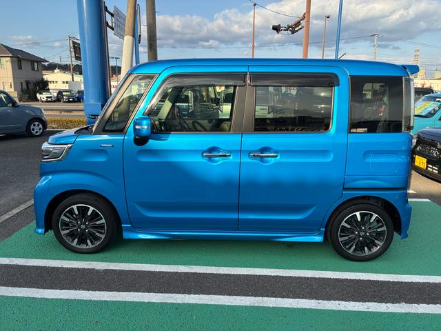 スペーシアカスタム カスタム　ＨＹＢＲＩＤ　ＸＳ　２型　ディスプレイオーディオ　オートライト　Ｂｌｕｅｔｏｏｔｈ　スライドドア　プッシュスタート　シートヒーター　オートエアコン　スズキセーフティーサポート　　アイドリングストップ　横滑り防止機能　衝突安全ボディ　ＥＴＣ（8枚目）