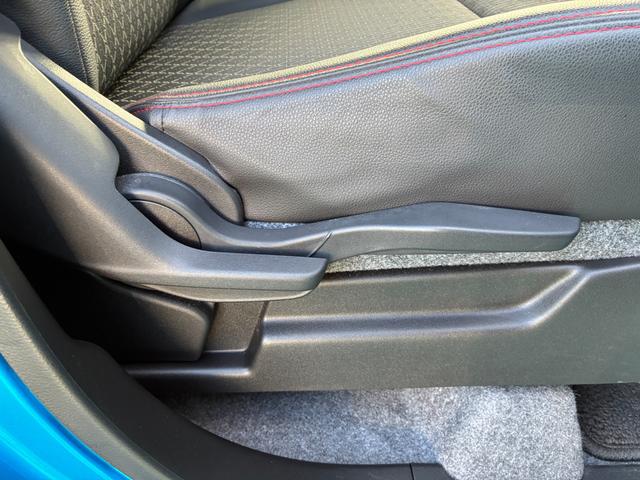 スペーシアカスタム カスタム　ＨＹＢＲＩＤ　ＸＳ　２型　ディスプレイオーディオ　オートライト　Ｂｌｕｅｔｏｏｔｈ　スライドドア　プッシュスタート　シートヒーター　オートエアコン　スズキセーフティーサポート　　アイドリングストップ　横滑り防止機能　衝突安全ボディ　ＥＴＣ（28枚目）