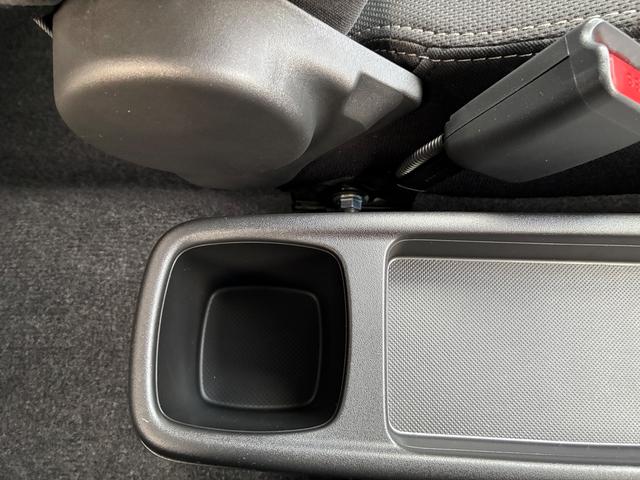 �Z���^�[�ɂ��h�����N�z���_�[����