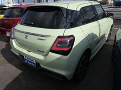 スズキ認定中古車！！スズキ中古車査定士１級免許を持った担当スタッフが査定をおこなっている安心の中古車です！！ 4
