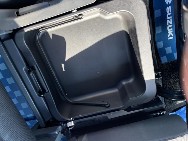 ワゴンR FXリミテッド MH34型 ナビ オートエアコン フルエアロ プッシュスタート オートエアコン 衝突安全ボディ 盗難防止システム(22枚目)