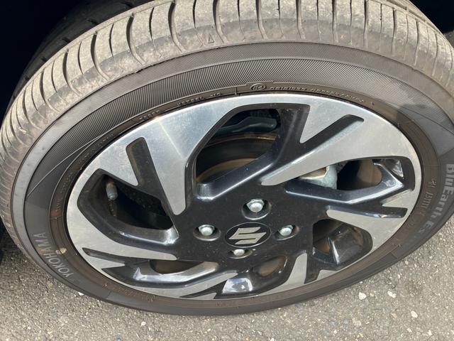 スペーシアカスタム カスタム　ＨＹＢＲＩＤ　ＸＳ　アダプティブＣＣ　両側ＰＳＤ　オートライト　スライドドア　プッシュスタート　シートヒーター　オートエアコン　スズキセーフティーサポート　アイドリングストップ　横滑り防止機能　衝突安全ボディ　盗難防止システム（40枚目）