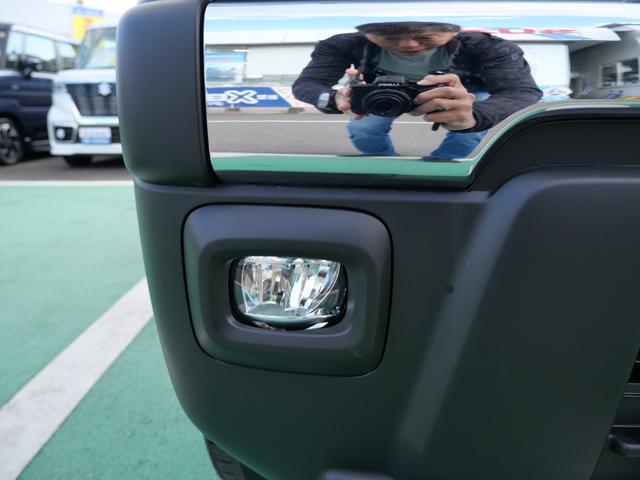 ハスラー タフワイルド　３型　ナビ　全方位カメラ　Ｂｌｕｅｔｏｏｔｈ　バックカメラ　オートライト　Ｂｌｕｅｔｏｏｔｈ　純正ナビ　プッシュスタート　シートヒーター　オートエアコン　スズキセーフティーサポート　衝突被害軽減システム　アイドリングストップ　横滑り防止機能（6枚目）