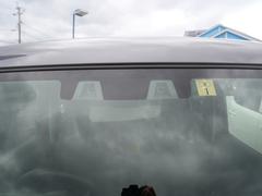 �ե���ȥ��饹�����ˤϣ��ĤΥ����Ǽ֤���ԼԤ��Τ��������ǽ�Υǥ奢�륫���֥졼�����ݡ��Ȥ��Ĥ��Ƥ��ޤ��������ﳲ�ڸ��֥졼����Ƨ�ߴְ㤤�ɻߤ��������ޤ�����֤���ԼԸ��Τ�Ǥ���Τǰ¿��� 7