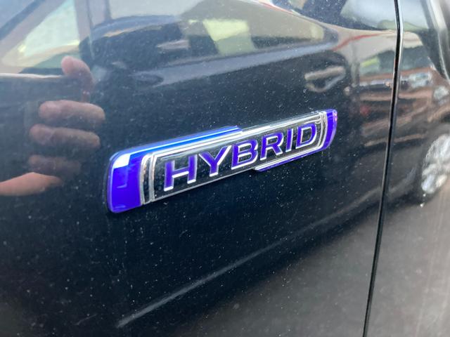 ワゴンRカスタムZ カスタムZ HYBRID ZT 4型 ディスプレイオーディオ 15インチアルミホイール オートライト プッシュスタート 全方位カメラ シートヒーター オートエアコン 衝突被害軽減システム アイドリングストップ 横滑り防止機能 衝突安全ボディ 盗難防止システム(16枚目)