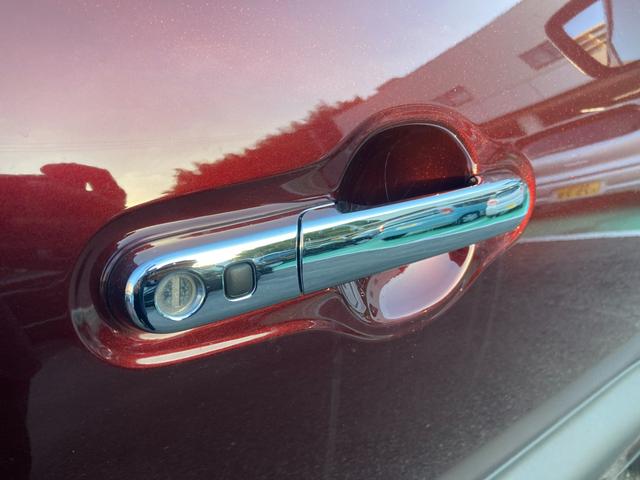 クロスビー HYBRID MZ 4型 オートライト パドルシフト USB 16インチアルミホイール プッシュスタート シートヒーター オートエアコン 衝突被害軽減システム アイドリングストップ 横滑り防止機能 衝突安全ボディ 盗難防止システム 取扱説明書 メンテナンスノート(15枚目)