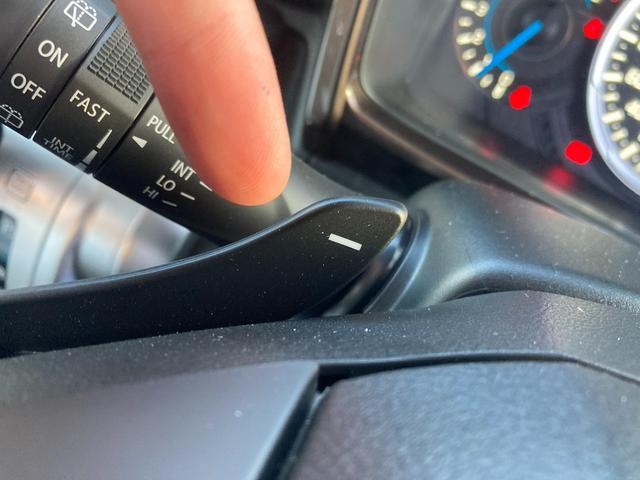 クロスビー HYBRID MZ 4型 オートライト パドルシフト USB 16インチアルミホイール プッシュスタート シートヒーター オートエアコン 衝突被害軽減システム アイドリングストップ 横滑り防止機能 衝突安全ボディ 盗難防止システム 取扱説明書 メンテナンスノート(26枚目)