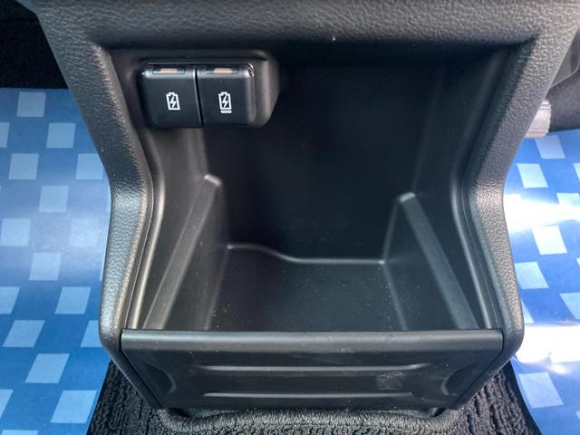 クロスビー HYBRID MZ 4型 オートライト パドルシフト USB 16インチアルミホイール プッシュスタート シートヒーター オートエアコン 衝突被害軽減システム アイドリングストップ 横滑り防止機能 衝突安全ボディ 盗難防止システム 取扱説明書 メンテナンスノート(47枚目)