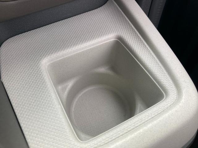 スペーシア HYBRID X ナビ 全方位カメラ LED USBソケット フルホイールキャップ オートライト 両側電動スライドドア プッシュスタート シートヒーター オートエアコン 衝突被害軽減システム アイドリングストップ 横滑り防止機能 衝突安全ボディ 盗難防止システム(41枚目)