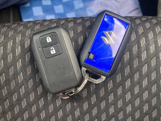 スイフト HYBRID RS ZC53S.ZD53S ナビ ETC スズキの大感謝祭!11月15日から16日の2日間限定価格となります。当店が自信を持って販売する車がスタッフと共にお客様のご来店をお待ちしております!店舗へご来店いただける方のみ販売させて頂きます。(53枚目)